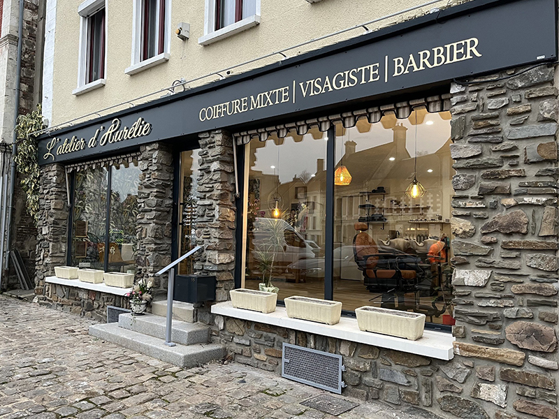 enseigne coiffeur lettres découpées adhésif