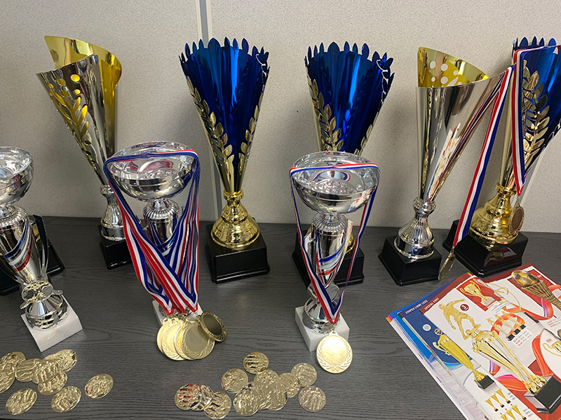 Bâches 80 abbeville trophées et médailles personnalisés